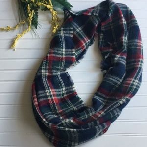 Rook Scarf
